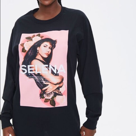 Forever 21 Tops - Selena Graphic Long Sleeve T-Shirt